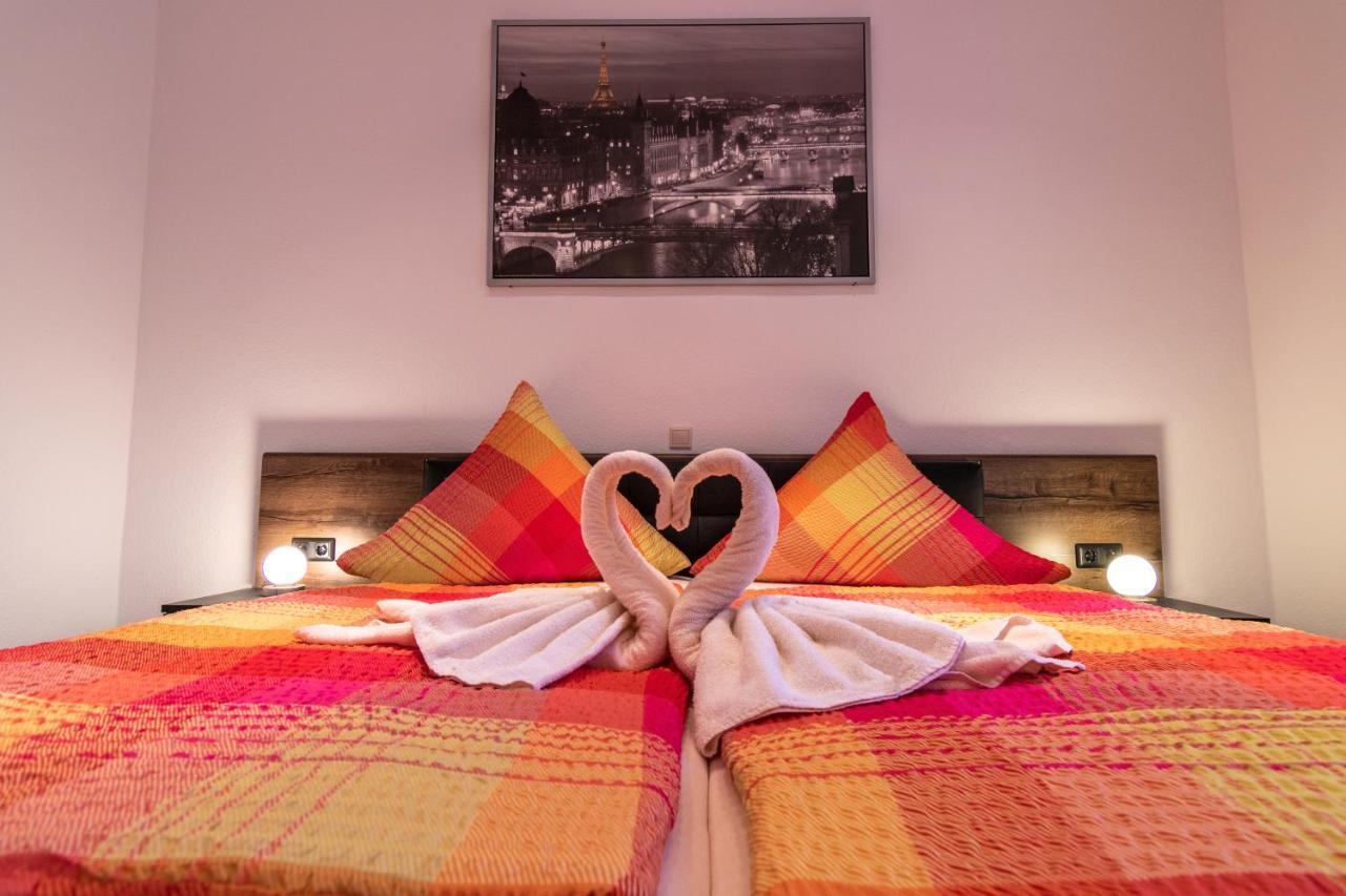 Hotel Martz Pirmasens Bagian luar foto